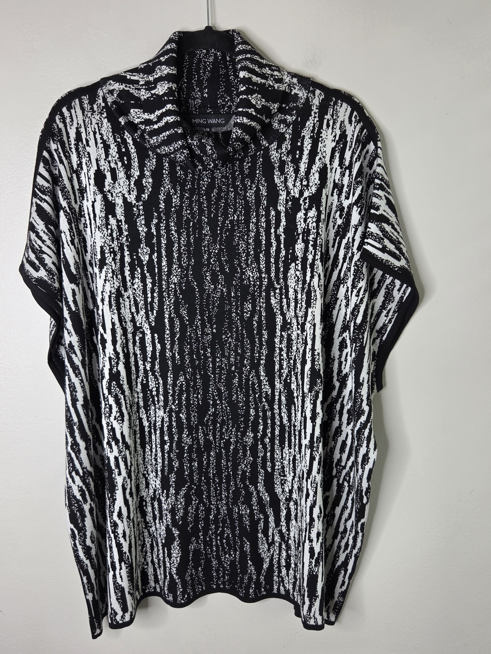 Ming Wang Black & White Print Knit Turtleneck Pullover Sweater